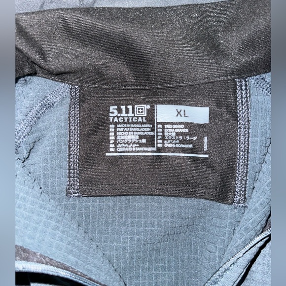 5.11 Tactical Women’s Stratos 1/4 Zip, Gray, Thermal Top, Size XL - Picture 2 of 3